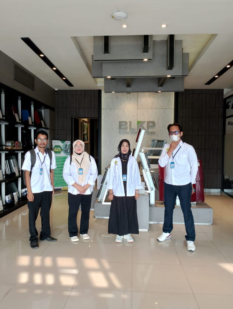Kunjungan Unit PKKW Untirta ke PT BLKP Cikande